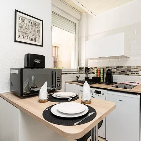 Apartmán Petit En Rez-de-chaussee, Magnifique Quartier Historique De Mety