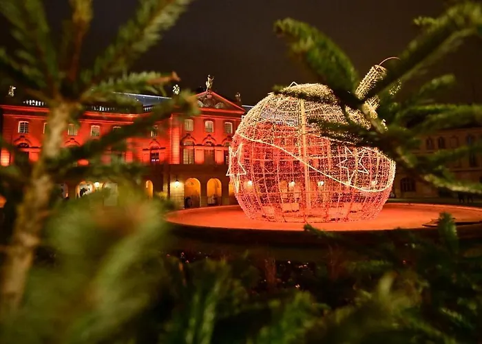 Petit En Rez-de-chaussee, Magnifique Quartier Historique De *