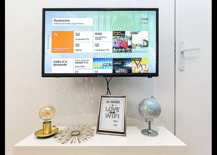 Petit En Rez-de-chaussee, Magnifique Quartier Historique De * Metz